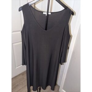 Annalee + Hope‎ black cold shoulder dress Large Summer Chic LBD Breathable Fairy